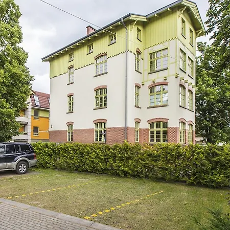 Insopot - Picasso - Near The Sea Sopot